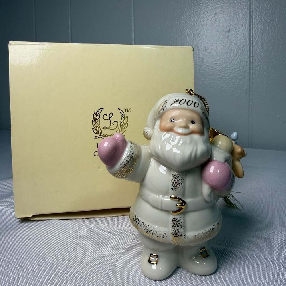 Lenox Santa's Special Delivery 2000 Annual Porcelain Ornament with Box
